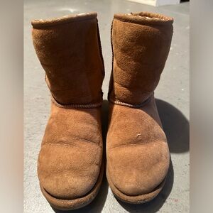 Loved UGGS with more life in them!